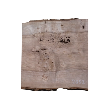 Deska Jesionowa 63x35-38x3,1 cm