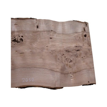Deska Jesionowa 63x35-38x3,1 cm