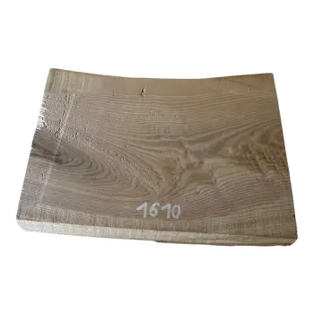 Deska Jesionowa 40x25-28x3,3 cm