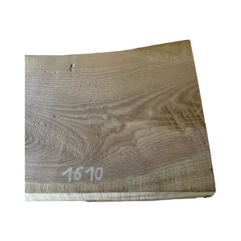 Deska Jesionowa 40x25-28x3,3 cm
