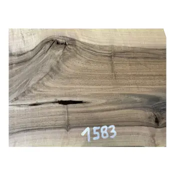 Deska Orzech Włoski 38x27-30x2,8 cm